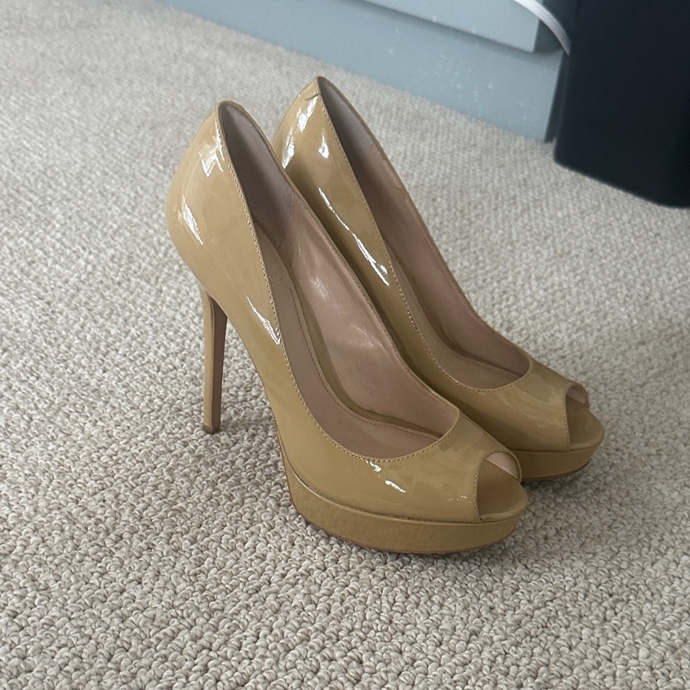 Vince Camuto Patent Peep-Toe Platform Pumps in Tan